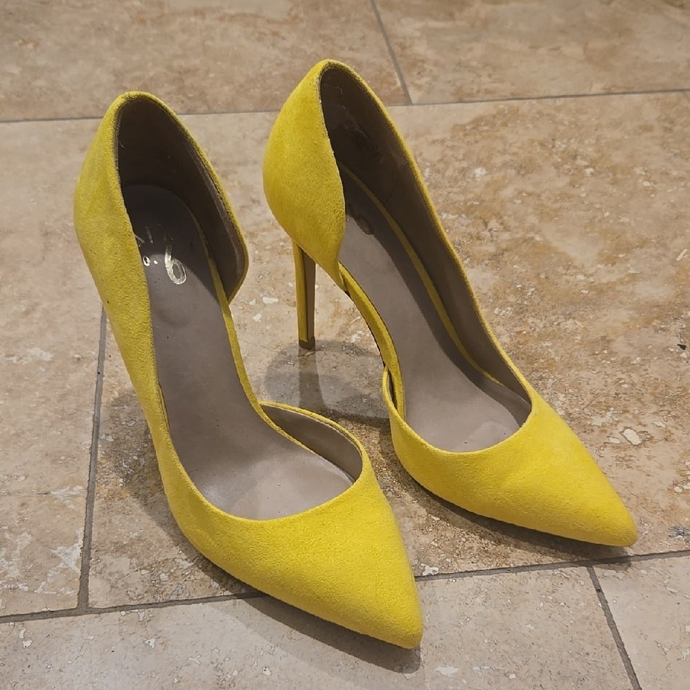Elegant Yellow Women's Heels